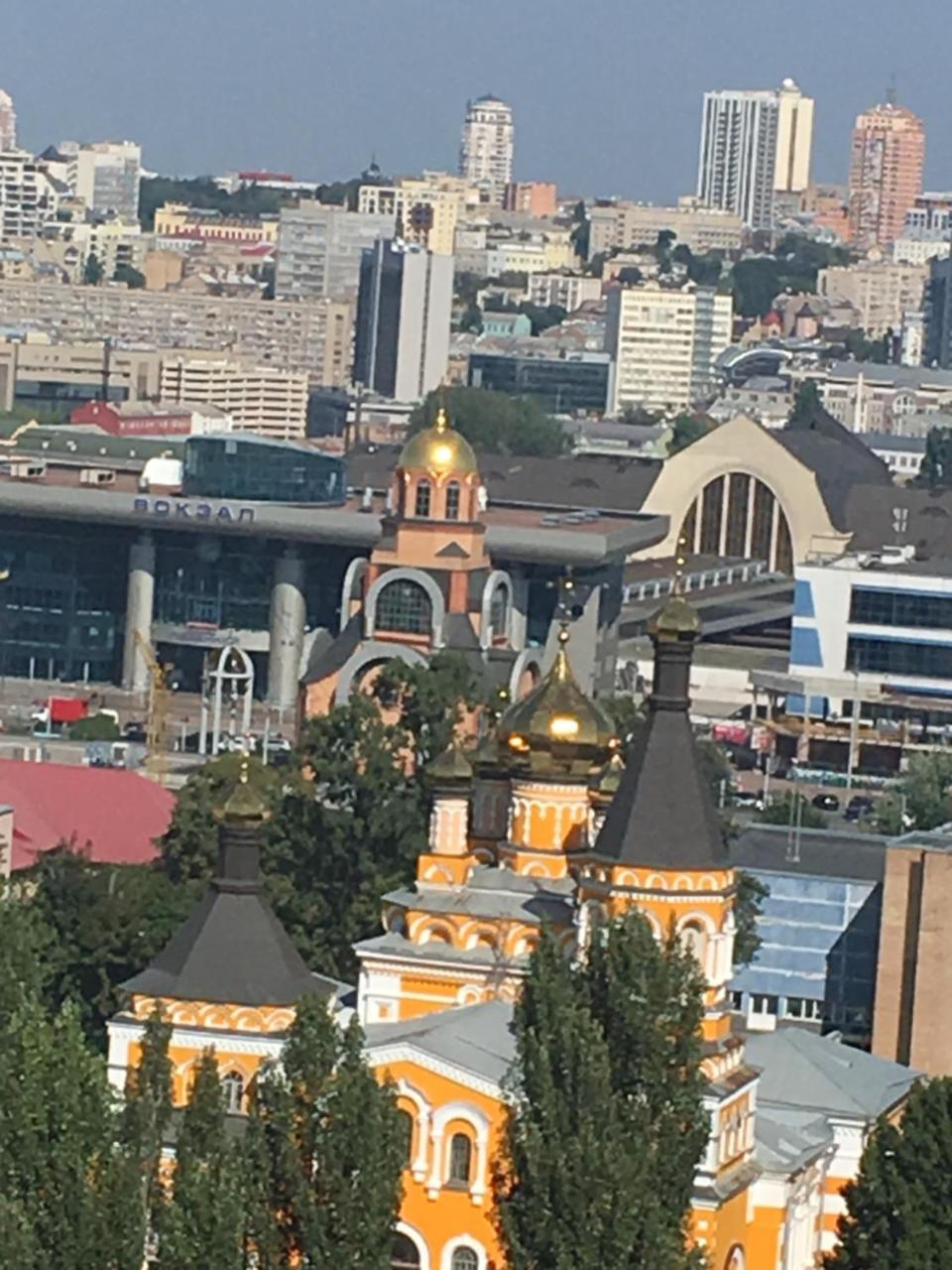 Apartament On Vasylia Lypkivskoho 24 เคียฟ ภายนอก รูปภาพ