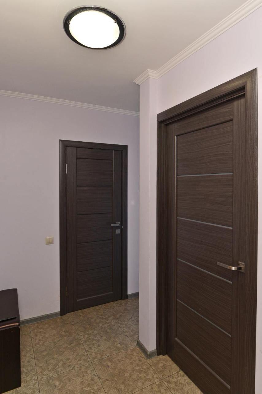 Apartament On Vasylia Lypkivskoho 24 เคียฟ ภายนอก รูปภาพ