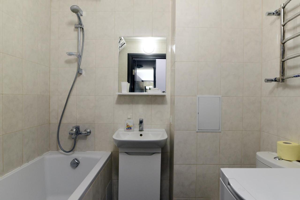Apartament On Vasylia Lypkivskoho 24 เคียฟ ภายนอก รูปภาพ