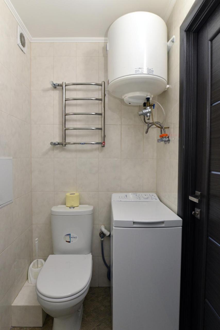 Apartament On Vasylia Lypkivskoho 24 เคียฟ ภายนอก รูปภาพ
