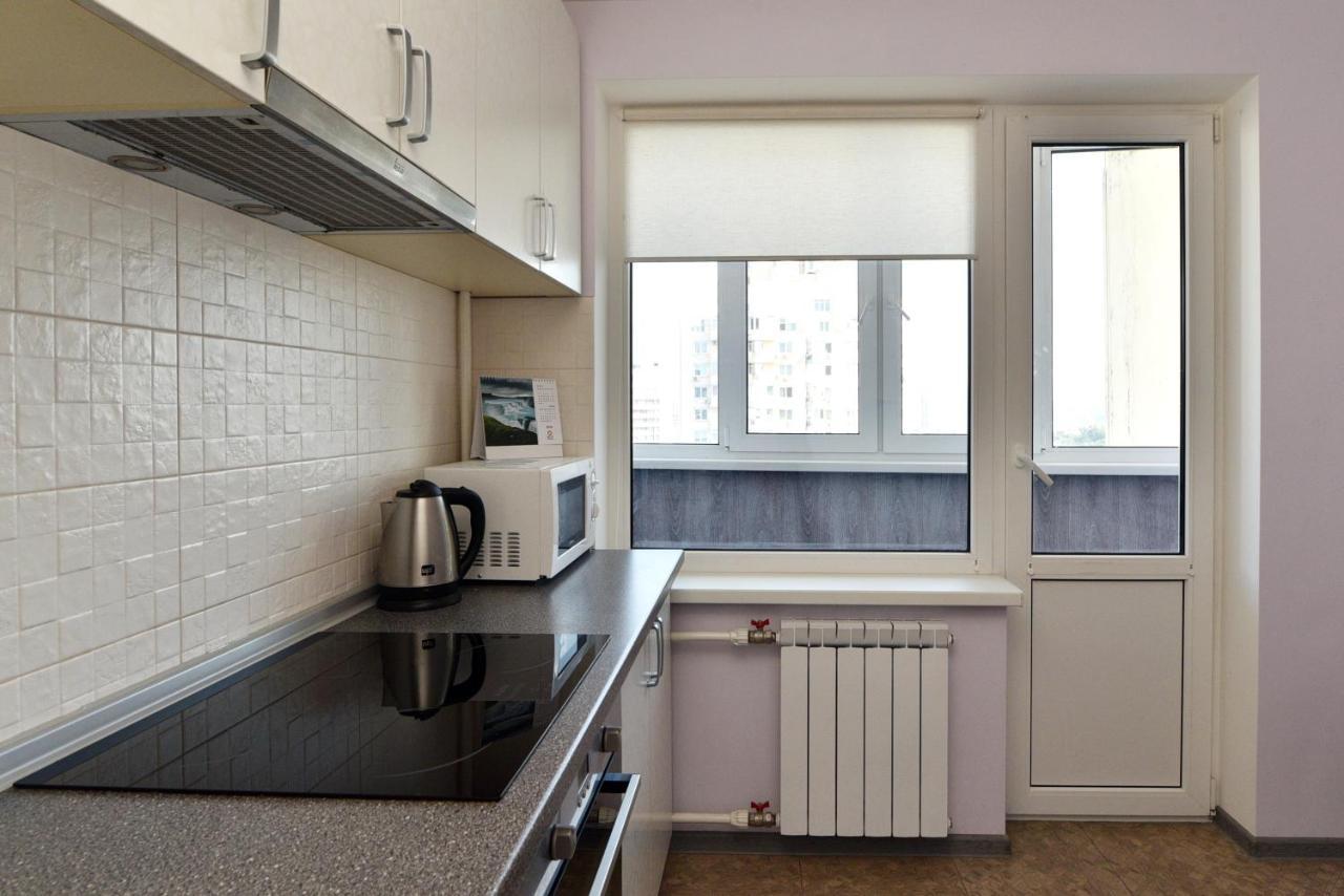 Apartament On Vasylia Lypkivskoho 24 เคียฟ ภายนอก รูปภาพ