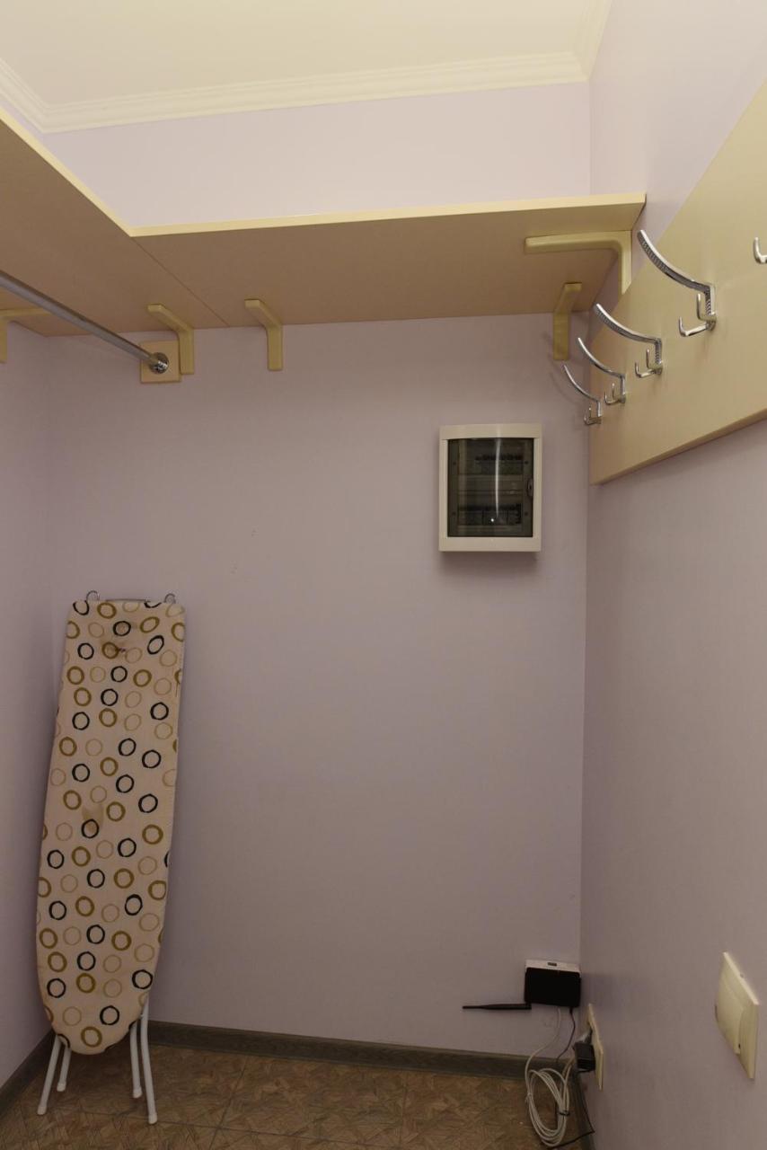 Apartament On Vasylia Lypkivskoho 24 เคียฟ ภายนอก รูปภาพ